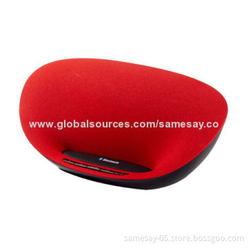Fashionable Wireless Speaker for iPhone/iPod, Supports Charging Up iPhone